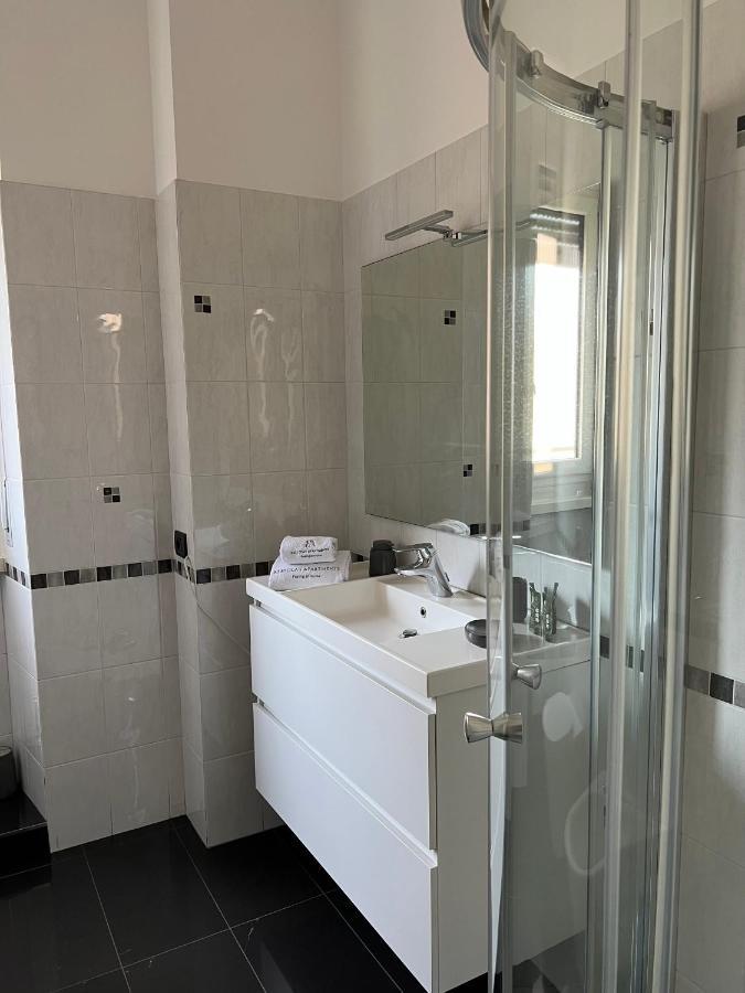 Rebecca'S Milano Collection: Repubblica Apartment Luaran gambar