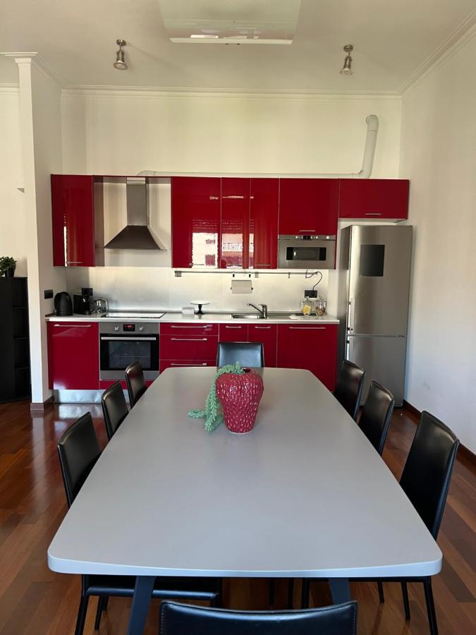Rebecca'S Milano Collection: Repubblica Apartment Luaran gambar